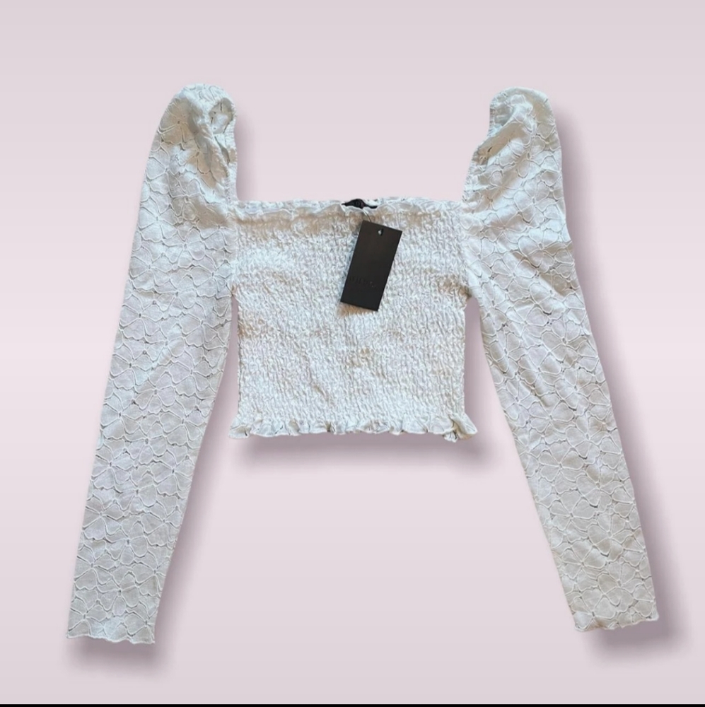NWT Wildcat Girls sz Med Cream Colored Smocked Crop Top